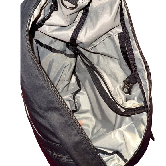 AmeriBag Black Teardrop Sling Bag Adjustable Strap Travel Lightly‎ Used - Picture 3 of 4